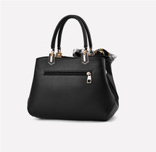 Load image into Gallery viewer, Winyer Leather Bags Handbags
